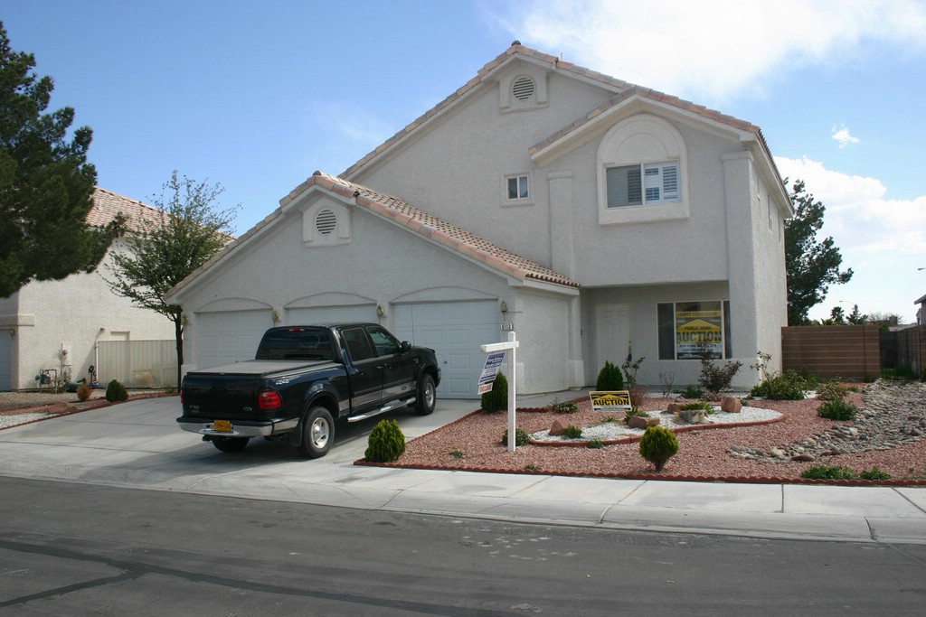 house3-front.jpg