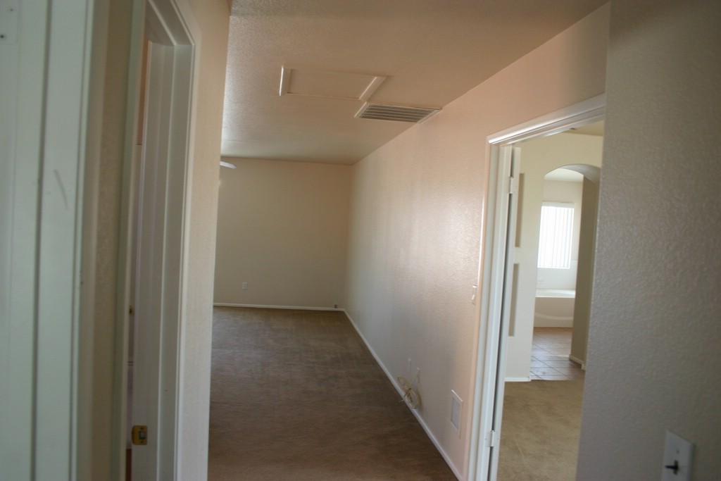 house3-loft.jpg